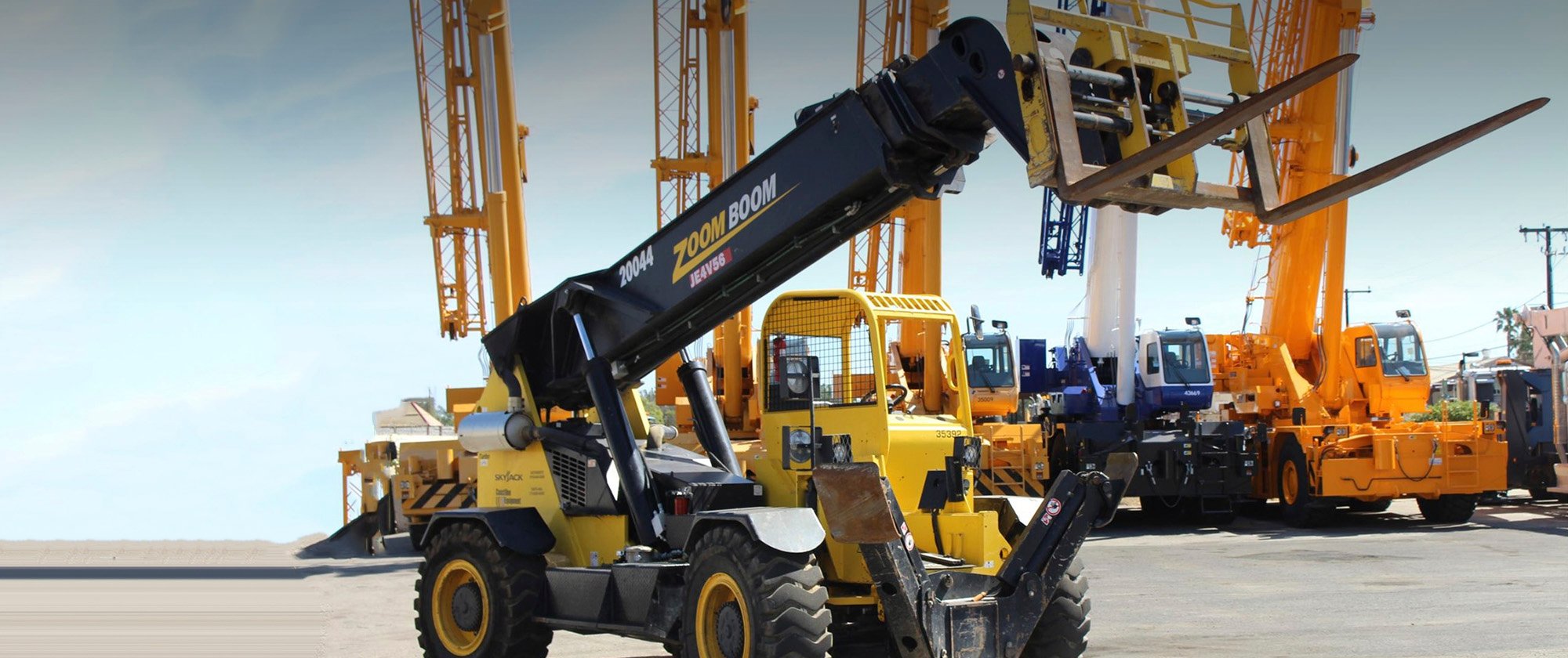 Coastline Equipment Crane Division CA, NV, ID Your Crane and Boom Truck Headquarters